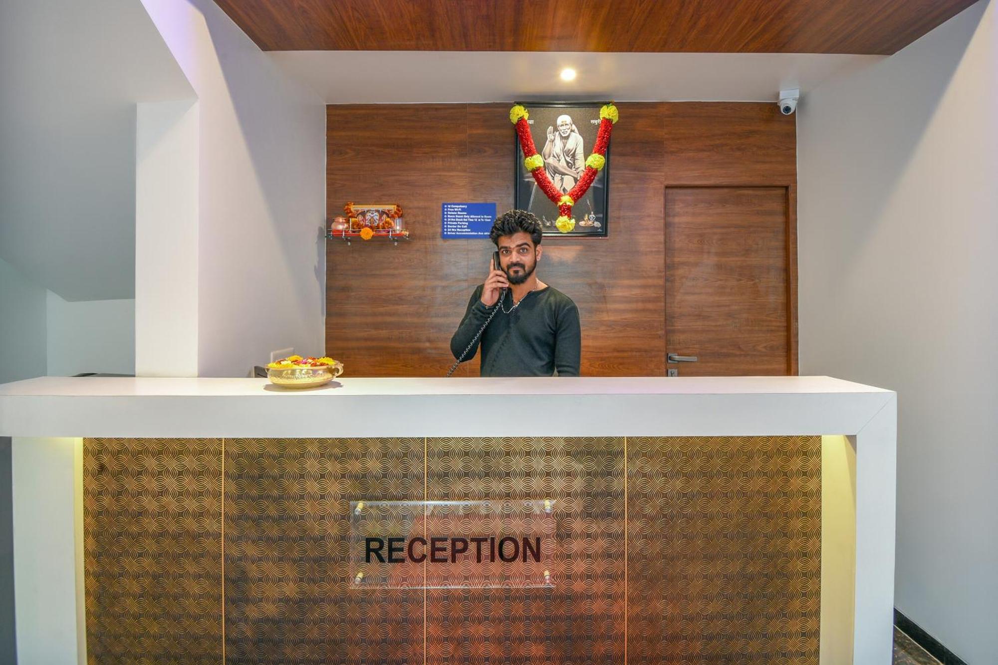 Oyo Flagship Hotel Shreeyash Executive Mangvadi Zewnętrze zdjęcie