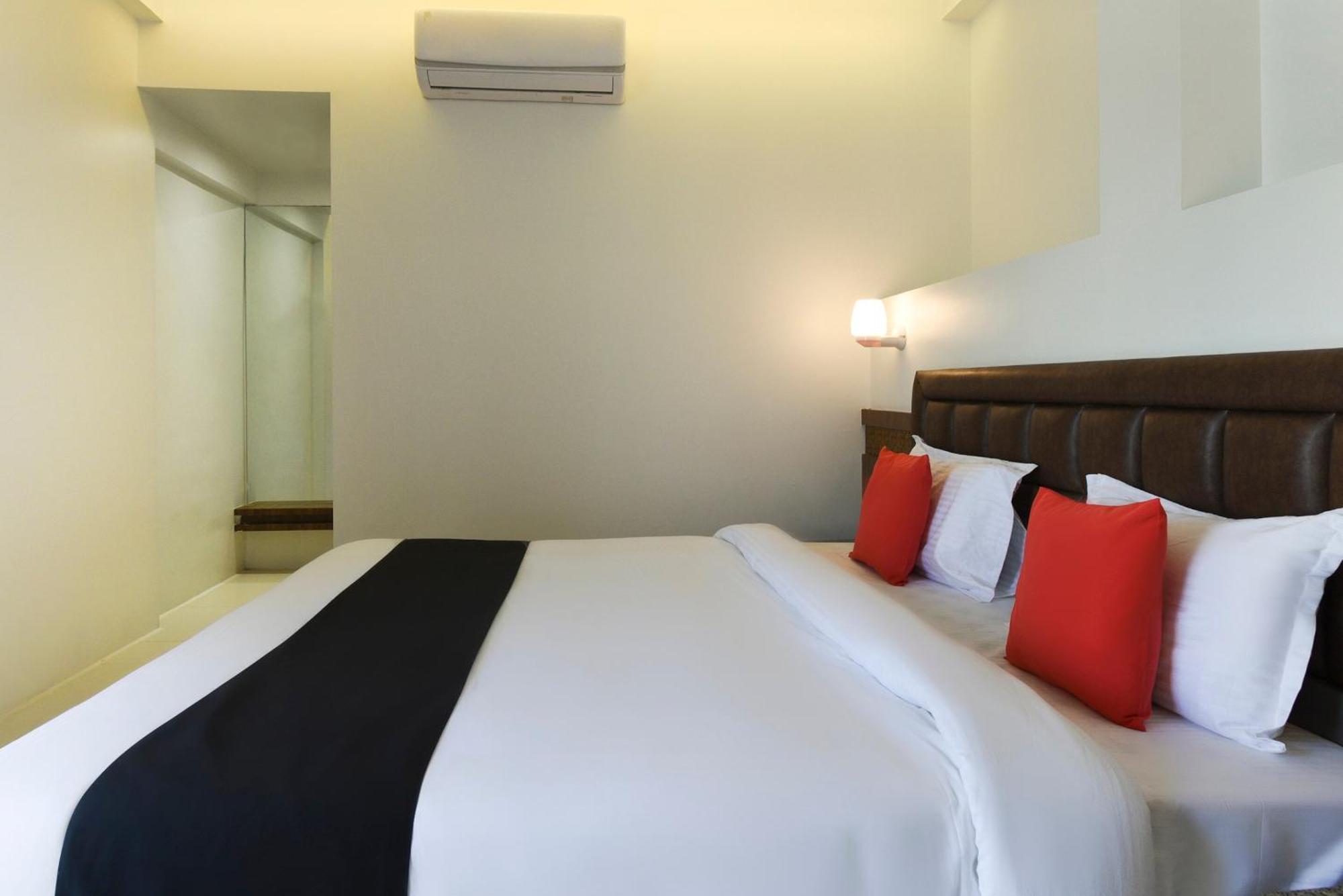 Oyo Flagship Hotel Shreeyash Executive Mangvadi Zewnętrze zdjęcie